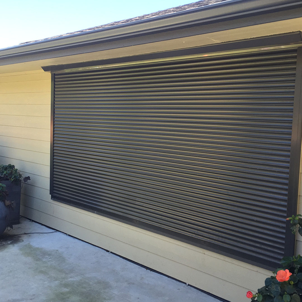 Automatic vs. Manual Roll Up Hurricane Shutters Houston Hurricane